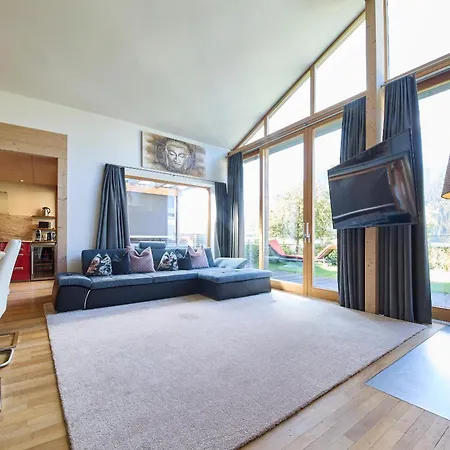 דירה Penthouse Holleis