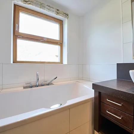 Penthouse Holleis דירה *