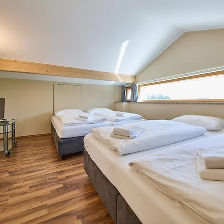 Penthouse Holleis * מאיסהופן